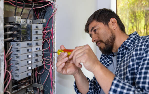 Best Affordable Emergency Electrician  in Lake Stevens, WA